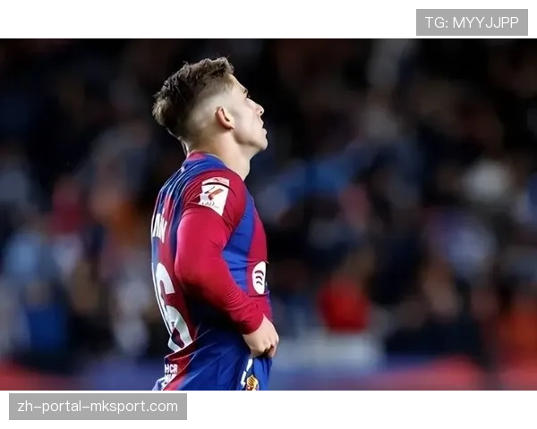 官方:巴萨中场佩德里因腿筋伤势,确定缺席本赛季剩余所有比赛 官方:巴萨中场佩德里因腿筋伤势,确定缺席本赛季剩余所有比赛